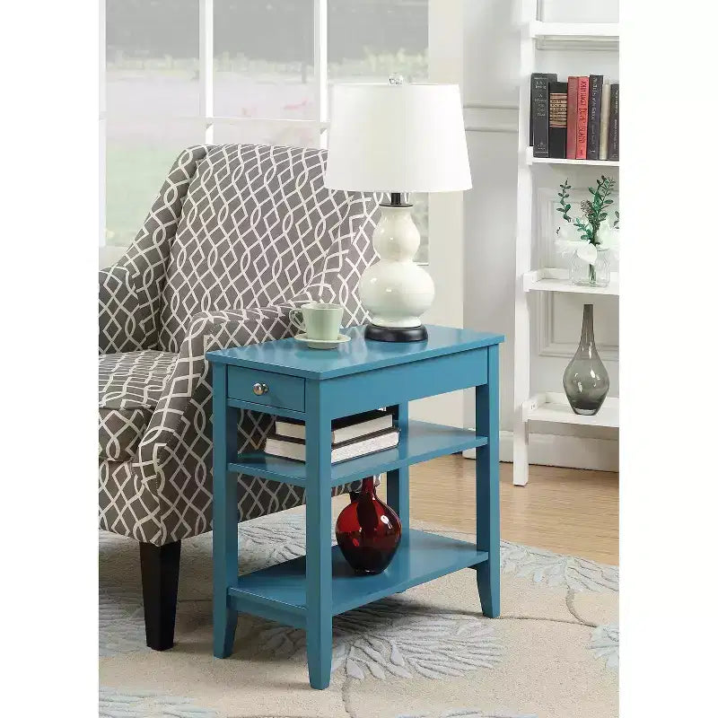 Table d'appoint HomeStock Belmont avec plateau relevable, compartiment de rangement caché et pieds droits classiques, pièce d'appoint compacte et fonctionnelle
