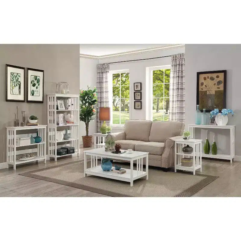 Table d'appoint Belmont de HomeStock avec plateau lisse et deux étagères ouvertes, table d'appoint moderne pour café, tablettes, objets de collection et essentiels quotidiens