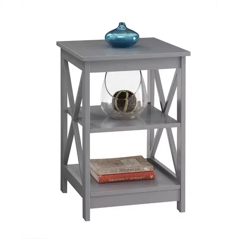 Table d'appoint Belmont HomeStock à trois étagères et côtés en X, table d'appoint contemporaine avec rangement ouvert spacieux pour l'organisation de la maison