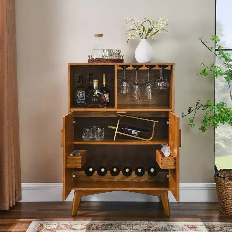 Meuble à vin en bois de 80 cm avec porte-verres, casier à vin, étagères réglables et rangement latéral pour la cuisine ou le bar.