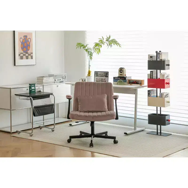 Chaise de bureau moderne en velours Okak avec dossier rembourré, chaise de bureau avec accoudoir et dossier réglables, chaise confortable pour le bureau, l'étude