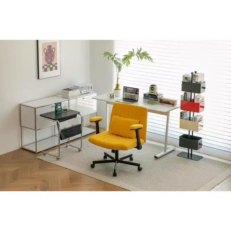 Chaise de bureau moderne en velours Okak avec dossier rembourré, chaise de bureau avec accoudoir et dossier réglables, chaise confortable pour le bureau, l'étude