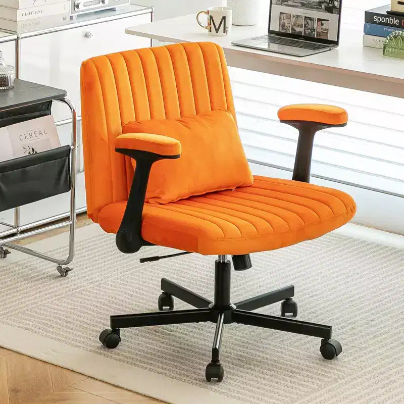 Chaise de bureau moderne en velours Okak avec dossier rembourré, chaise de bureau avec accoudoir et dossier réglables, chaise confortable pour le bureau, l'étude