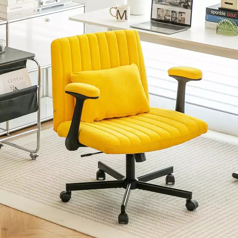 Chaise de bureau moderne en velours Okak avec dossier rembourré, chaise de bureau avec accoudoir et dossier réglables, chaise confortable pour le bureau, l'étude