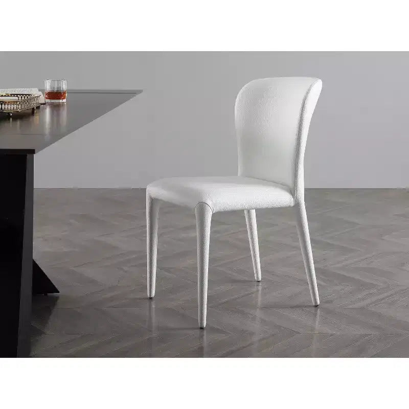 HomeStock Ensemble de 2 chaises de salle à manger 33 po en similicuir noir pour une chaise d'appoint moderne et des réunions de famille confortables