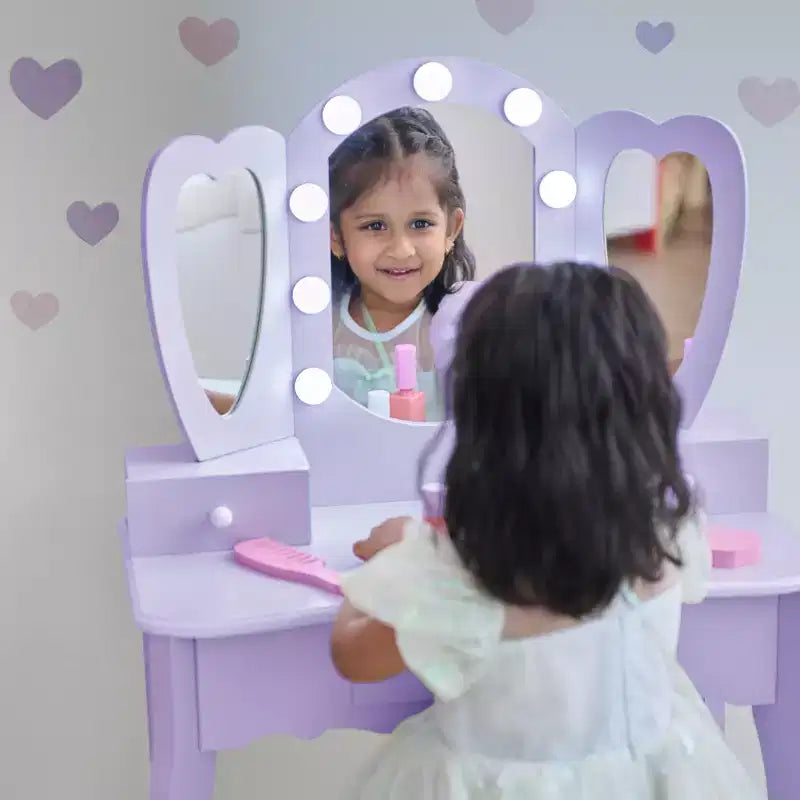 Coiffeuse pour enfants en bois Teamson Kids Heart Glow avec miroir et tabouret à LED