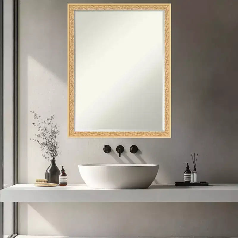 Miroir de vanité de salle de bain encadré en bois biseauté d'un demi-pouce