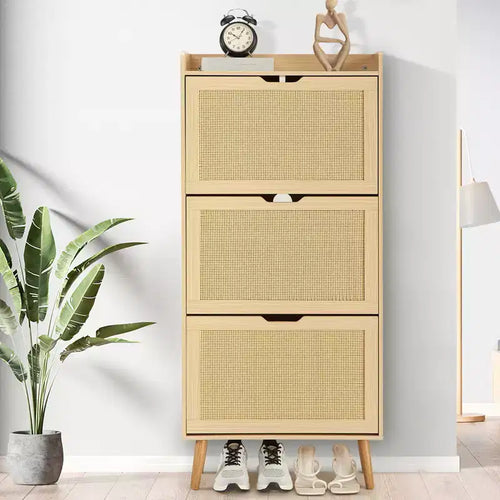 Meuble à chaussures en rotin à 3 portes avec tiroirs basculants et ventilation