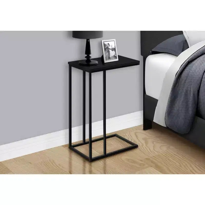 Table d'appoint en C Okak Minimalism avec cadre en métal, tables de plateau modernes, table d'accoudoir de canapé pour salon, chambre à coucher, côté de canapé