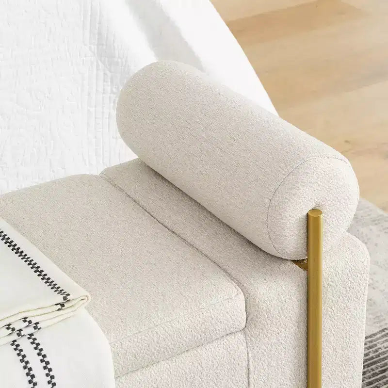 Banc de rangement capitonné élégant EHMKNP en lin avec accoudoirs cylindriques et pieds en fer