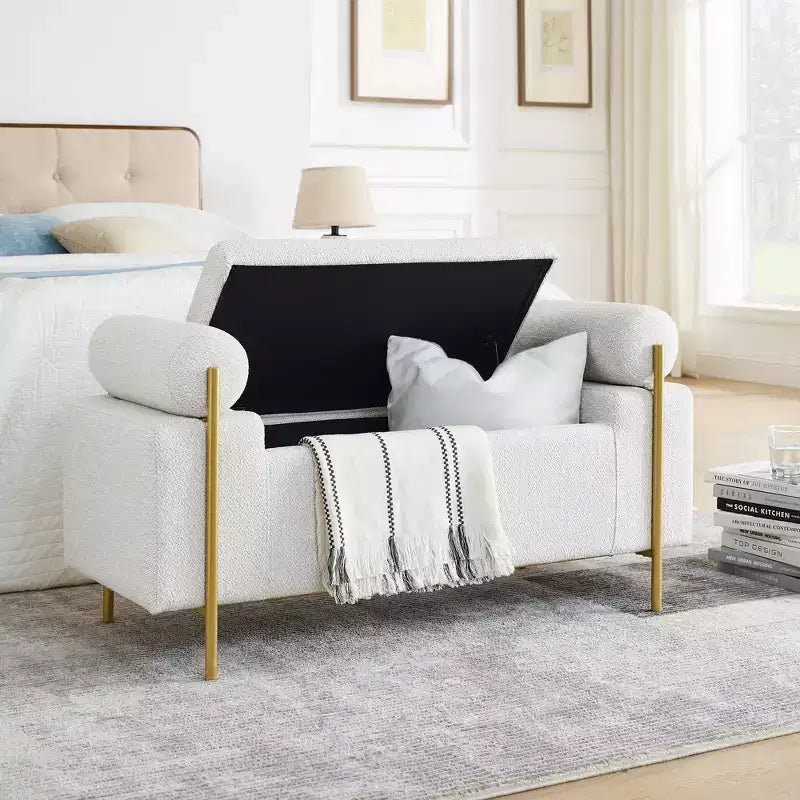 Banc de rangement capitonné élégant EHMKNP en lin avec accoudoirs cylindriques et pieds en fer