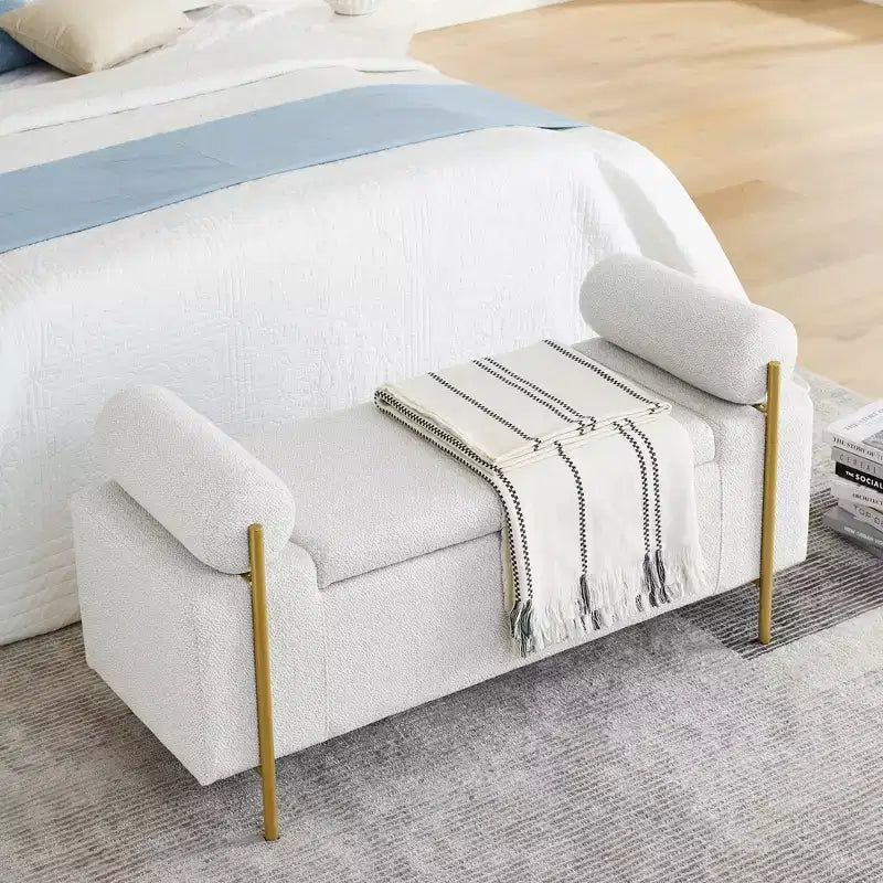 Banc de rangement capitonné élégant EHMKNP en lin avec accoudoirs cylindriques et pieds en fer