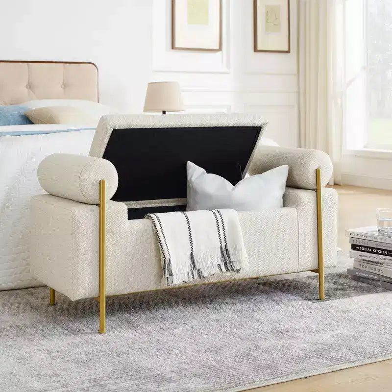 Banc de rangement capitonné élégant EHMKNP en lin avec accoudoirs cylindriques et pieds en fer