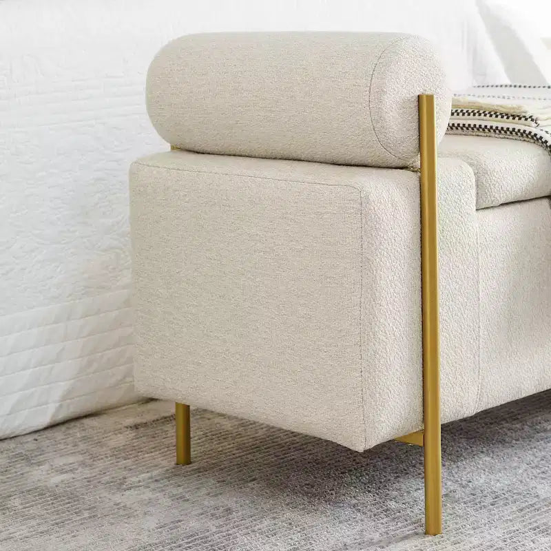 Banc de rangement capitonné élégant EHMKNP en lin avec accoudoirs cylindriques et pieds en fer