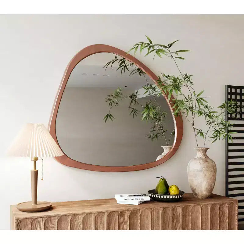 Miroir mural asymétrique en pin massif 45", grand miroir décoratif moderne en forme d'étang organique pour salon - Panipeachy
