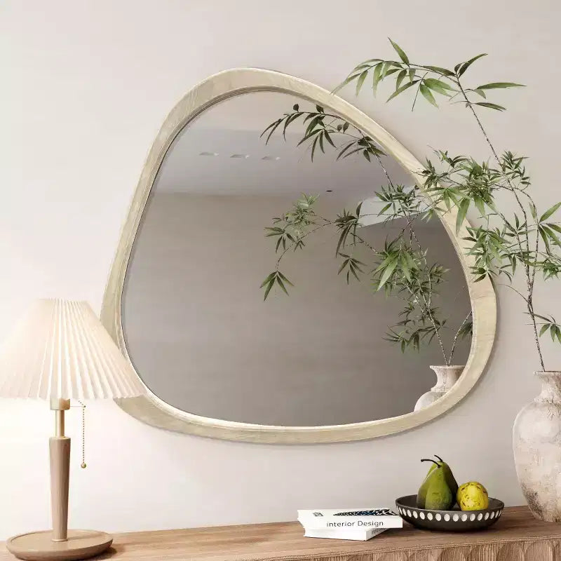 Miroir mural asymétrique en pin massif 45", grand miroir décoratif moderne en forme d'étang organique pour salon - Panipeachy