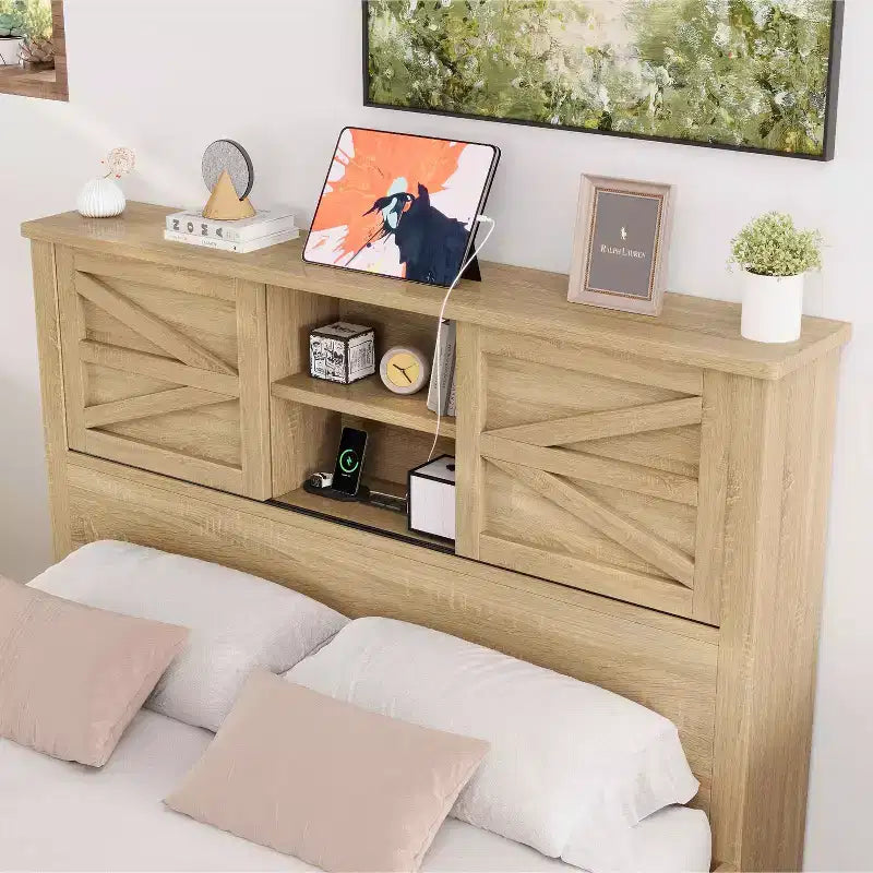 MAYEERTY Chambre complète 3 pièces avec tête de lit de rangement à portes coulissantes doubles, table de chevet de rangement avec station de recharge et commode pour chambre à coucher Naturel