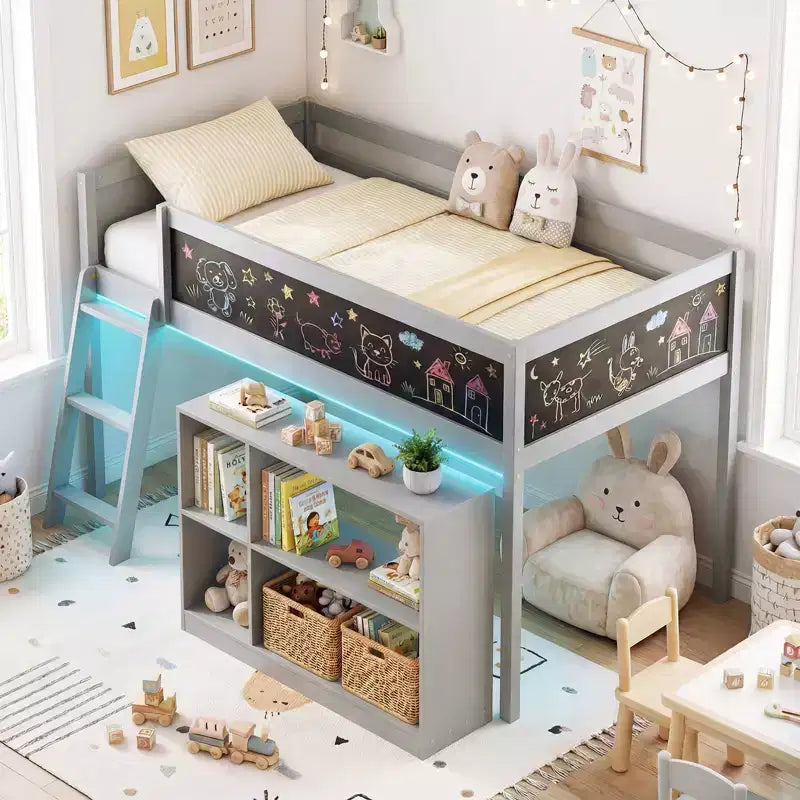 Lit mezzanine enfant Costway avec lumières LED, tableau noir et bibliothèque amovible, barrière de sécurité