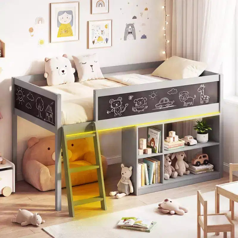 Lit mezzanine enfant Costway avec lumières LED, tableau noir et bibliothèque amovible, barrière de sécurité