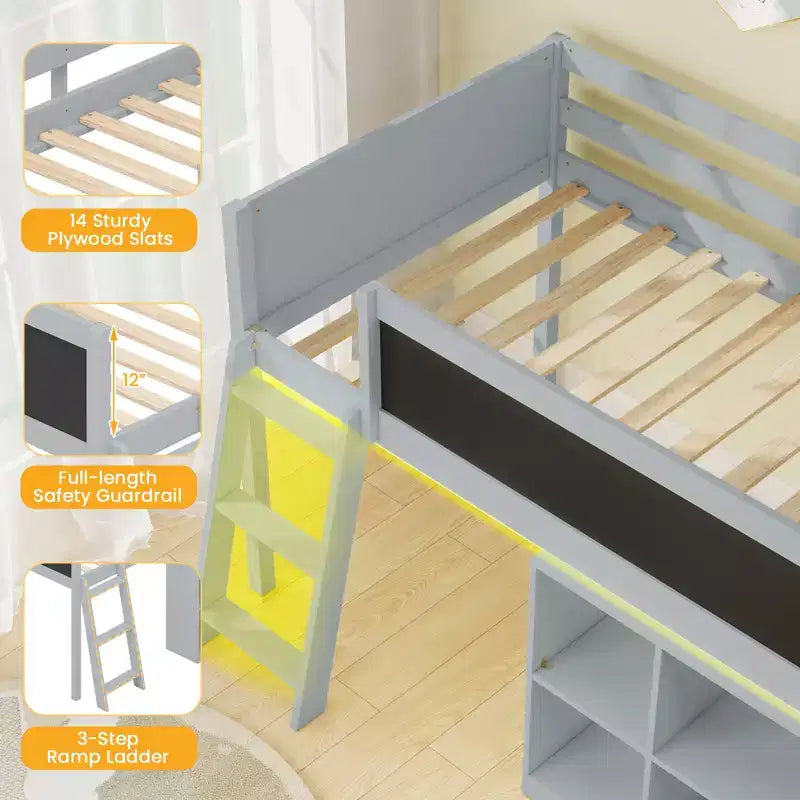 Lit mezzanine enfant Costway avec lumières LED, tableau noir et bibliothèque amovible, barrière de sécurité