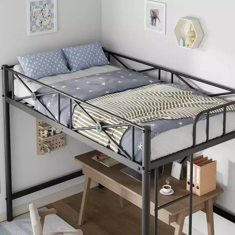 Cadre de lit mezzanine métallique double, lit surélevé en acier robuste avec barrières de sécurité, design peu encombrant pour chambre d'enfant, dortoir ou salle de classe