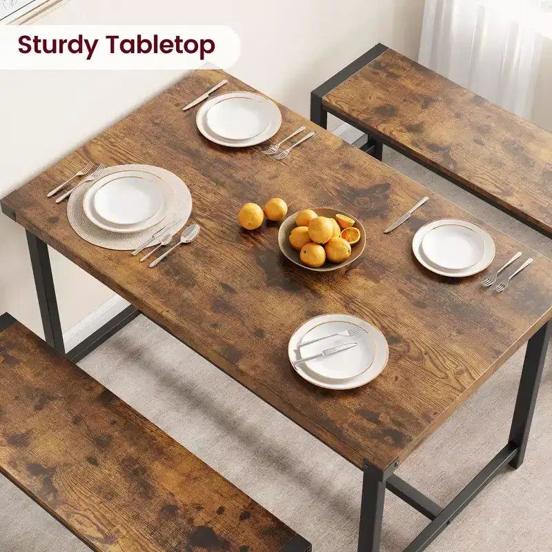 Ensemble de salle à manger compact pour 4-6 personnes, table rectangulaire en métal et bois avec 2 bancs, assemblage facile, idéal pour les appartements et les petits espaces.