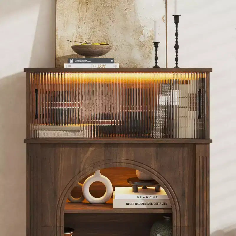 Meuble d'appoint Famapy en Noyer Foncé avec Verre Cannet et Éclairage LED Réglable