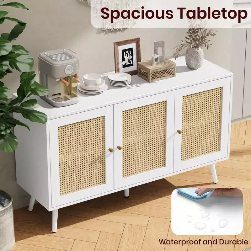 Meuble en rotin, buffet avec 3 portes et étagères réglables, buffet pour couloir, entrée, salon ou cuisine