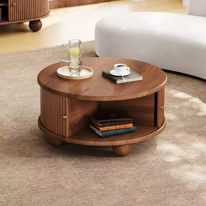 Table basse ronde Whisen 31,8 po avec rangement à porte coulissante dissimulée et base cannelée pour salon