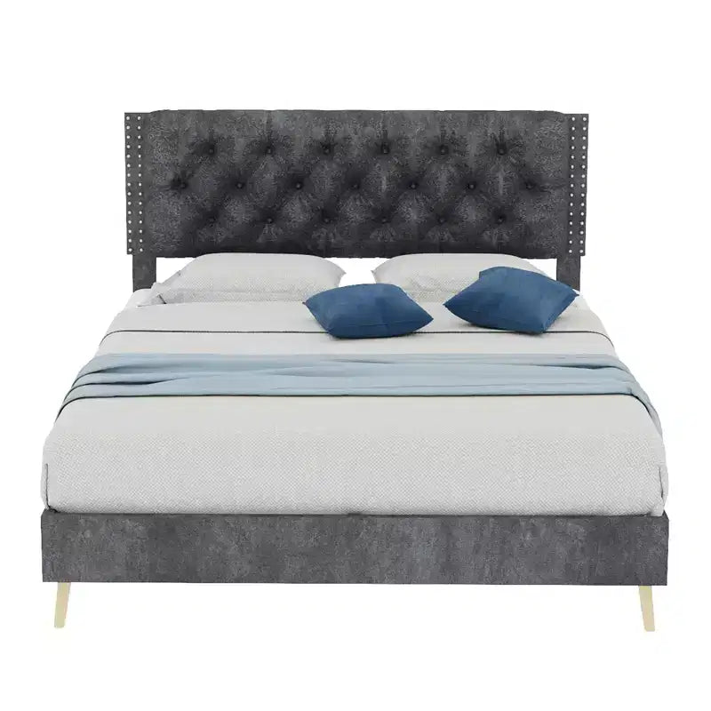 Lit GDFStudio Ruskin moderne en bois et velours avec tête de lit capitonnée