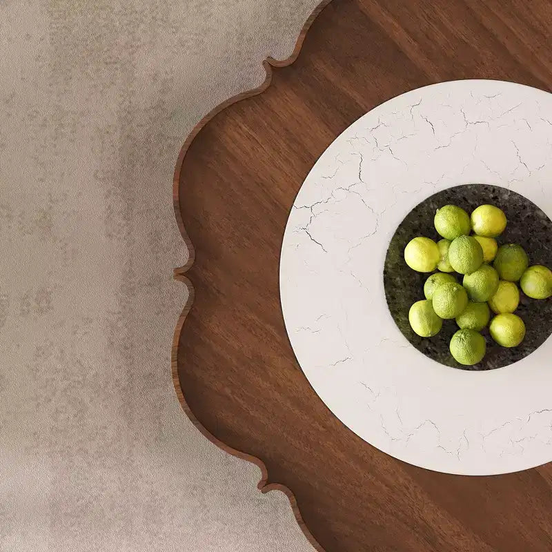 Table basse Whisen en forme de pétale avec plateau en verre craquelé et étagère de rangement à deux niveaux en rotin - Noyer
