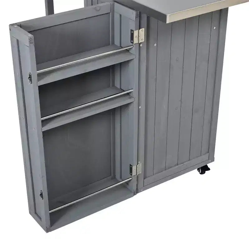 Îlot de cuisine d'extérieur en bois de sapin avec rangement, chariot de cuisine roulant verrouillable avec plateau en acier inoxydable, porte-serviettes et porte-épices pour patio/cuisine - ModernLuxe