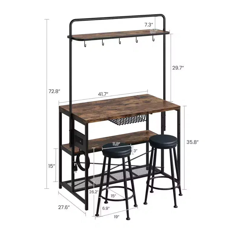 Îlot de cuisine industriel 42 pouces avec prise de courant et 2 tabourets de bar, ensemble de salle à manger 3 pièces avec étagères de rangement, support pour micro-ondes et 5 crochets pour bar à café