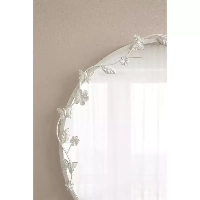 Miroir mural floral en métal Rosella de Kate and Laurel, blanc, 26x26