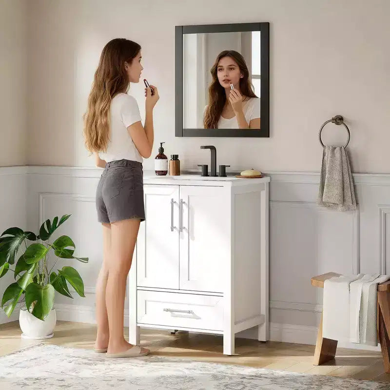 Meuble lavabo de salle de bain compact avec lavabo, meuble bas sur pieds avec porte à fermeture douce, étagère de rangement réglable, peu encombrant pour appartement