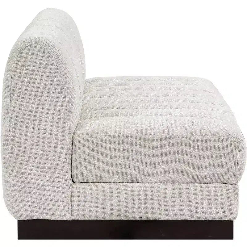 Canapé modulable en tissu chenille Quinn de Meridian Furniture