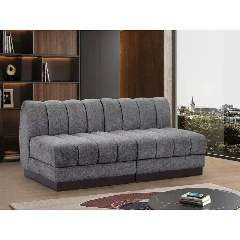Canapé modulable en tissu chenille Quinn de Meridian Furniture