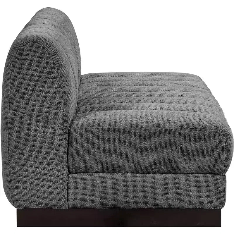 Canapé modulable en tissu chenille Quinn de Meridian Furniture