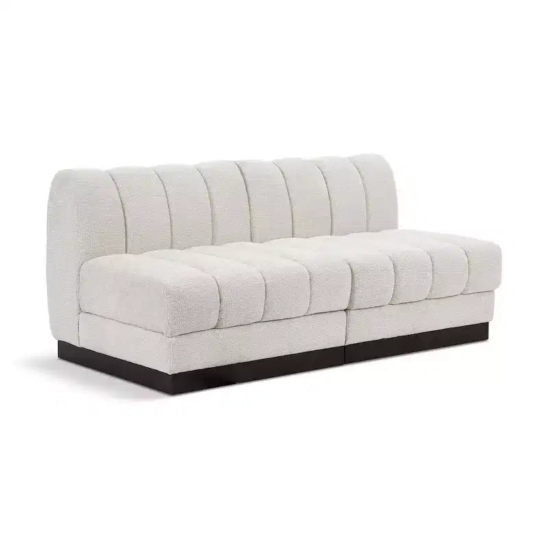 Canapé modulable en tissu chenille Quinn de Meridian Furniture