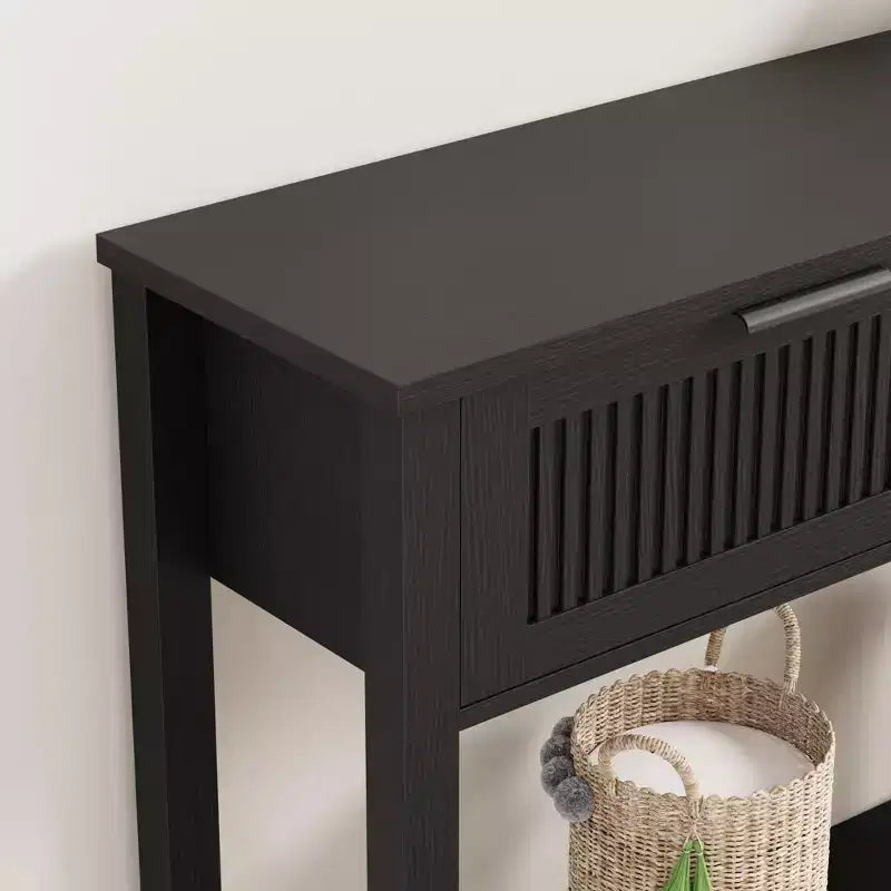 Table d'entrée cannelée étroite de 43 po avec 2 tiroirs, console de canapé en bois de style fermier avec étagère de rangement inférieure à 2 niveaux pour vestibule, couloir et salon