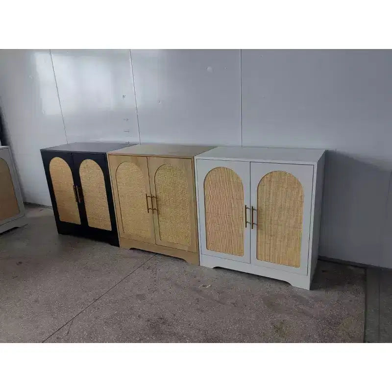 Buffet moderne en rotin, buffet avec 2 portes tressées, rangement avec étagère fixe, crédence en bois pour salle à manger, salon, cuisine, entrée