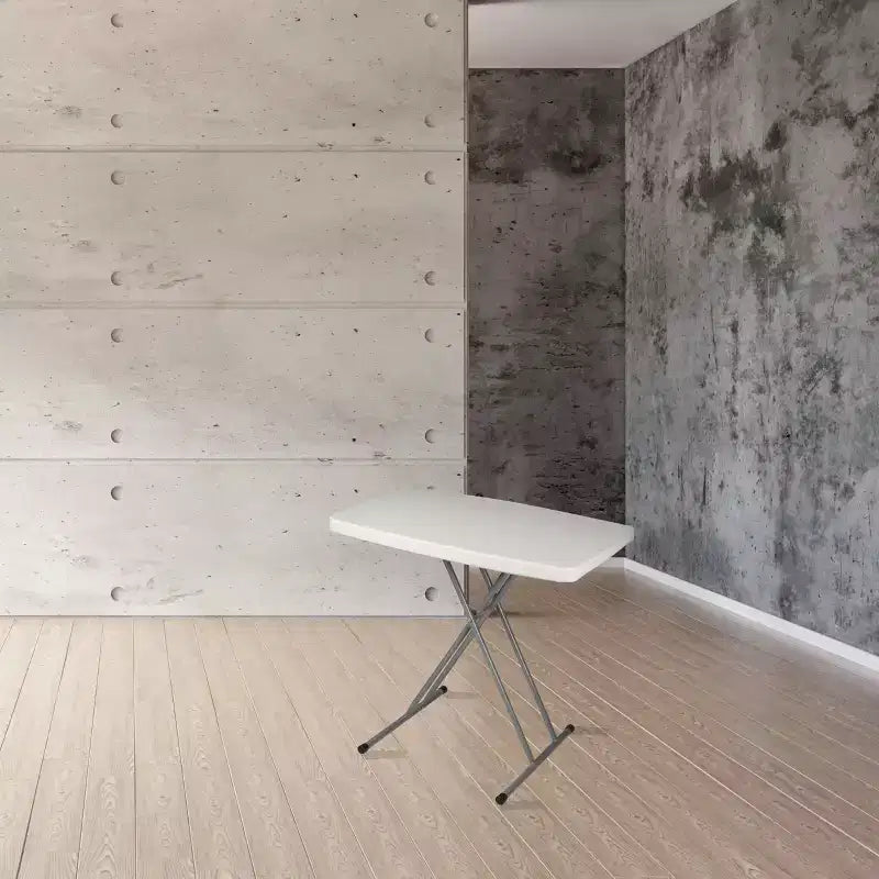 Table de jeu pliante personnelle réglable en hauteur 50x75cm gris chiné - Hampden Furnishings : Robuste, compacte, rangement facile