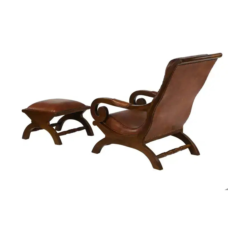 Fauteuil d'appoint traditionnel en bois de teck avec accoudoirs et pouf marron - Olivia & May : Revêtement en cuir, aucun assemblage requis