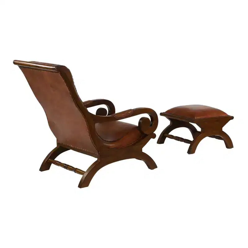 Fauteuil d'appoint traditionnel en bois de teck avec accoudoirs et pouf marron - Olivia & May : Revêtement en cuir, aucun assemblage requis