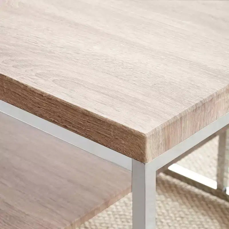 Table d'appoint Lucia marron - Steve Silver : Structure chromée, plateau en bois, design peu encombrant