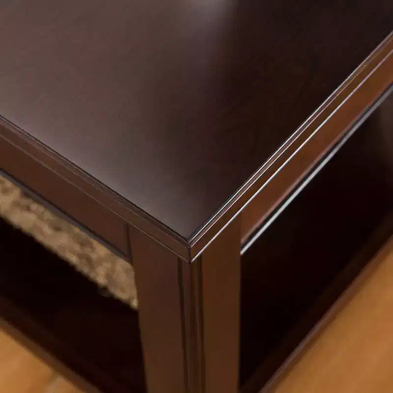 Table d'appoint Laurent Drawer Chairside en cerisier chocolat - Leick Home