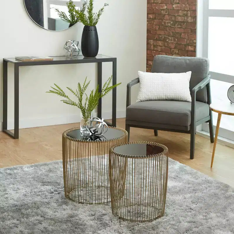 Lot de 2 tables d'appoint rondes en métal et verre doré - Olivia & May : Aucun assemblage requis, utilisation en intérieur, style contemporain
