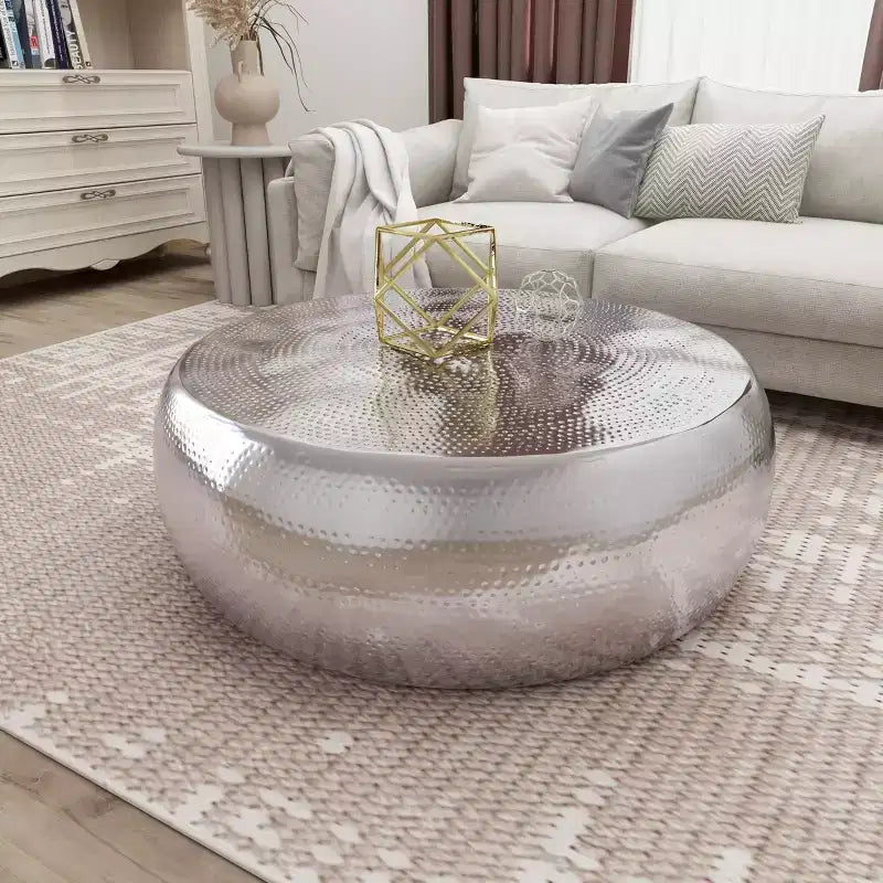 Table Basse Contemporaine en Aluminium Argenté - Olivia & May