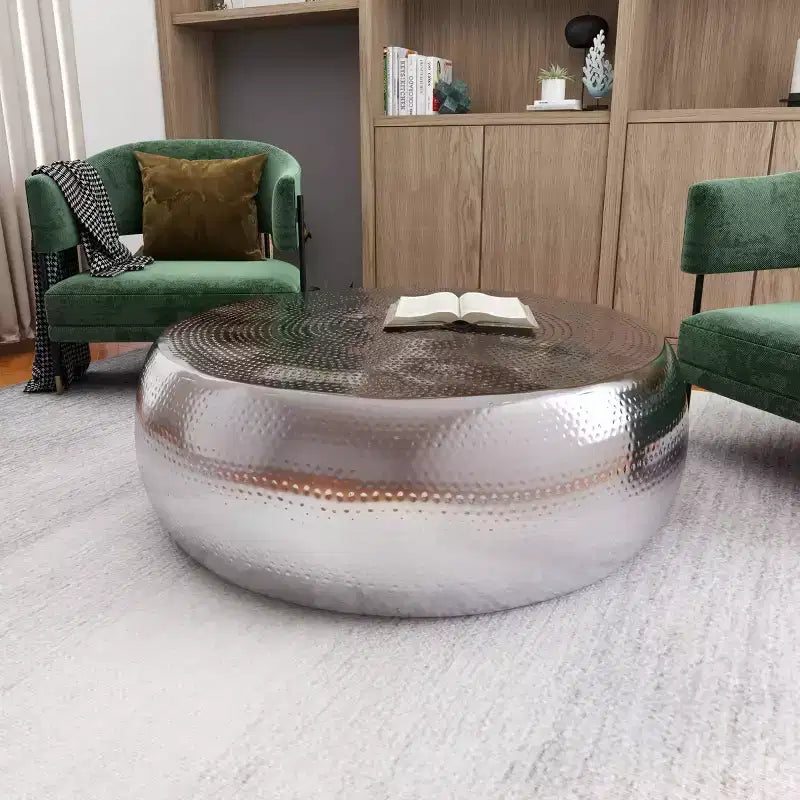 Table Basse Contemporaine en Aluminium Argenté - Olivia & May