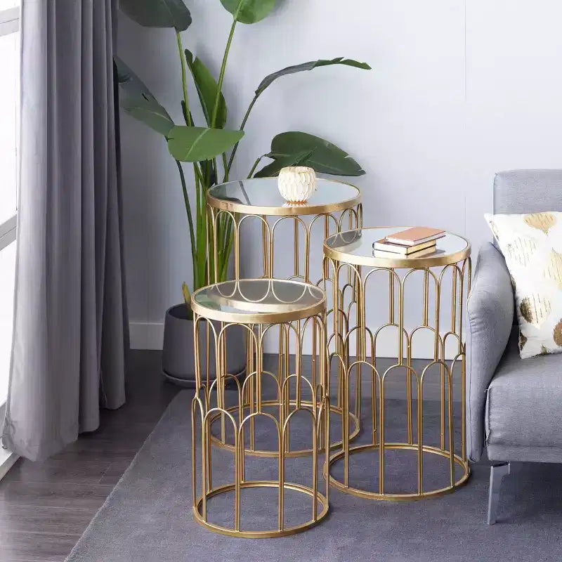 Lot de 3 tables d'appoint miroirs glamour Doré - Olivia & May : aucun assemblage requis, utilisation en intérieur, style luxueux